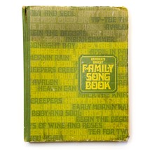 Vintage Edition 1970 Reader&#39;s Digest Family Song Book - $17.79