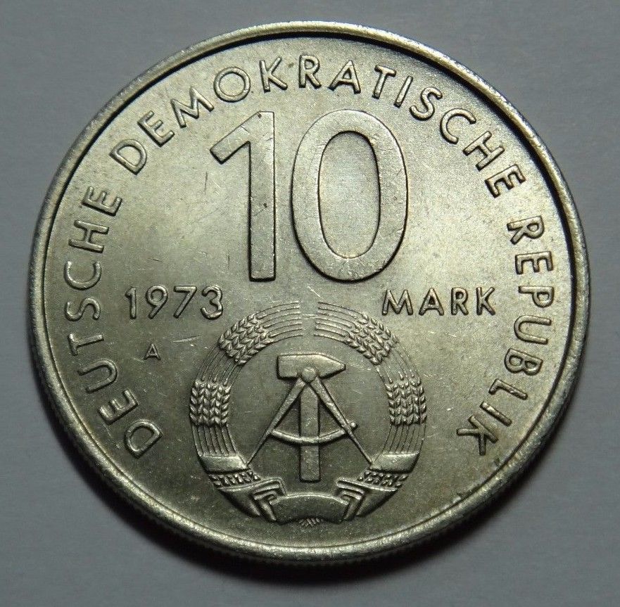EAST GERMANY DDR 5 MARKS COIN 1971 BERLIN aUNC RARE