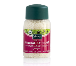 Kneipp Mineral Bath Salt, Muscle Soothing Juniper, 17.63 fl oz image 1