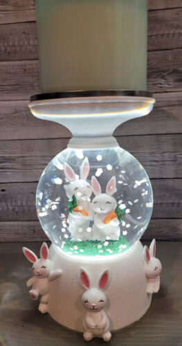 Primary image for Bath & and Body Works Easter Bunny 3 Wick Light Up Water Globe Candle Pedestal
