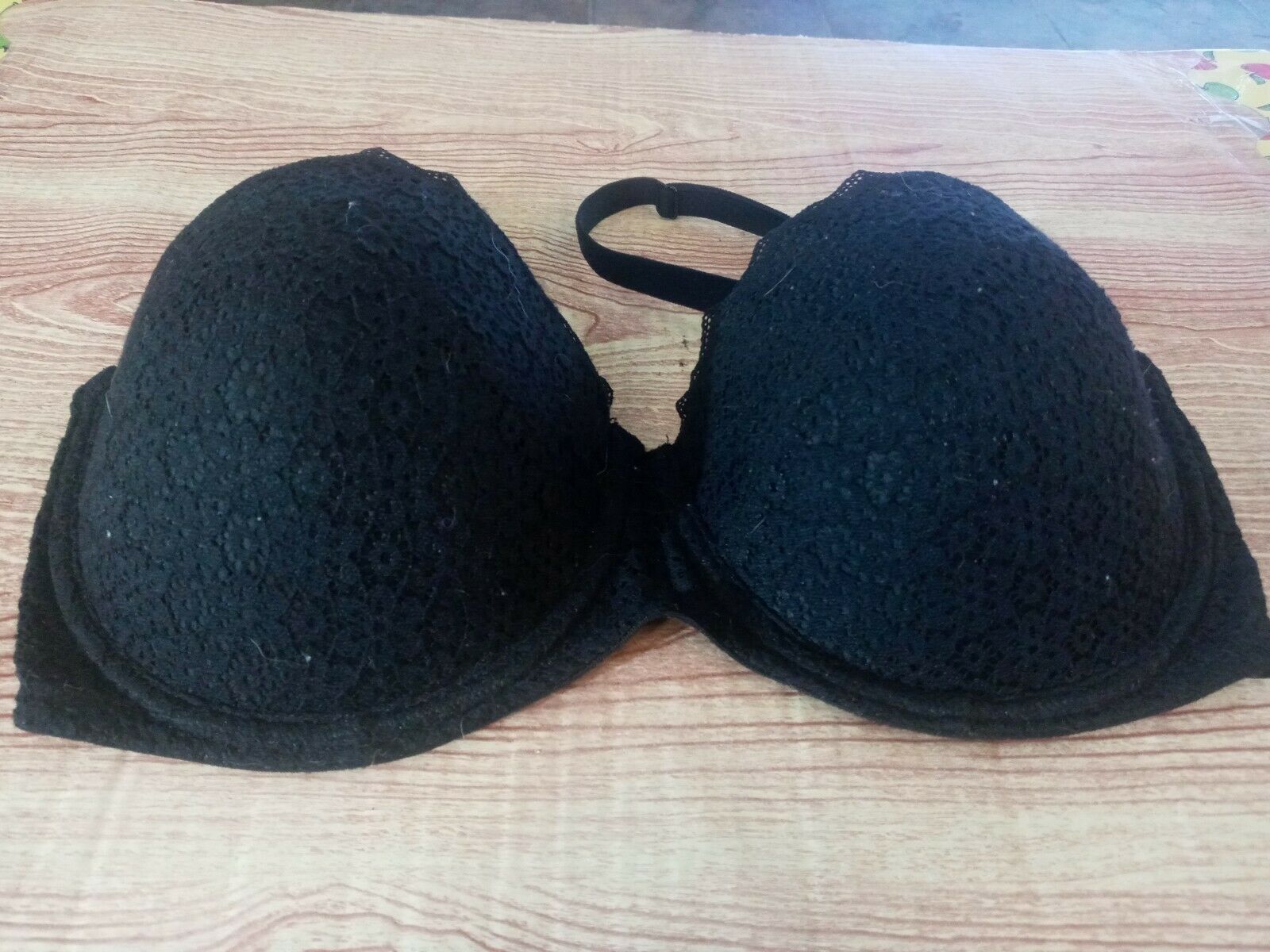 Women's Bra Black So Intimates Size 36D Underwire.