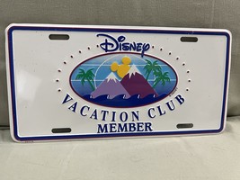 Disney Vacation Club Member Car  License Plate Tag NEW RETIRED image 1