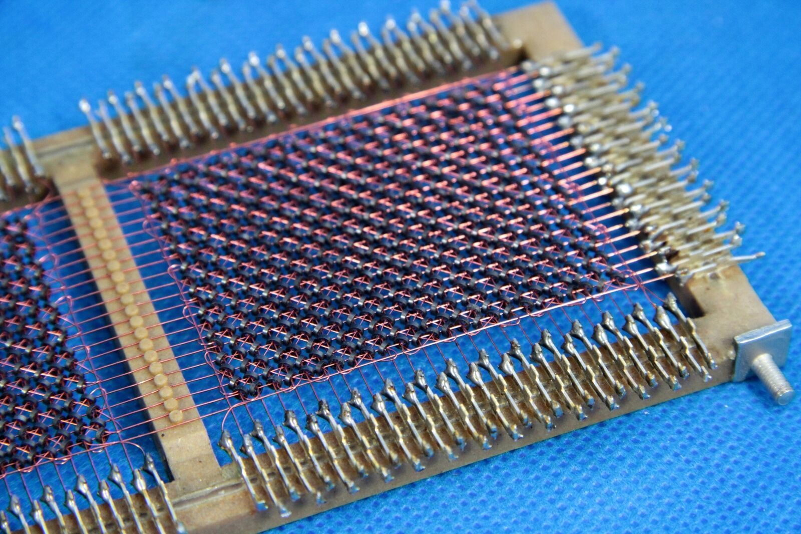 ANTIQUE FERRITE MEMORY Siemens 2x500 BIT /2WS 8538 Memory (RAM)