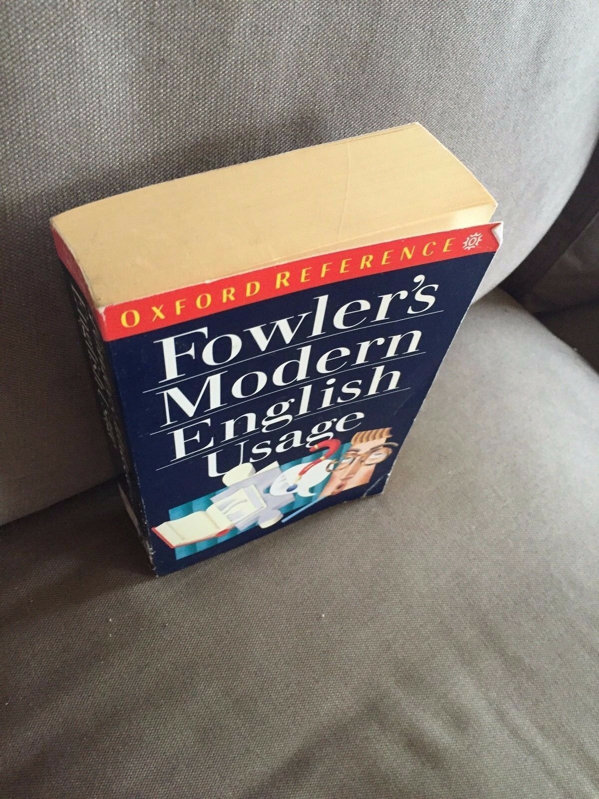 1983 "FOWLER'S MODERN LANGUAGE USAGE" DICTIONARY THICK PAPERBACK BOOK ...