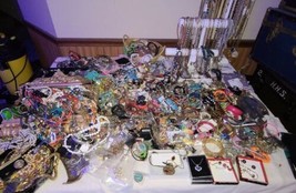 Huge Lot Costume Jewelry - 43 Lbs!!!  Necklaces, Bracelets, Rings, etc. image 1