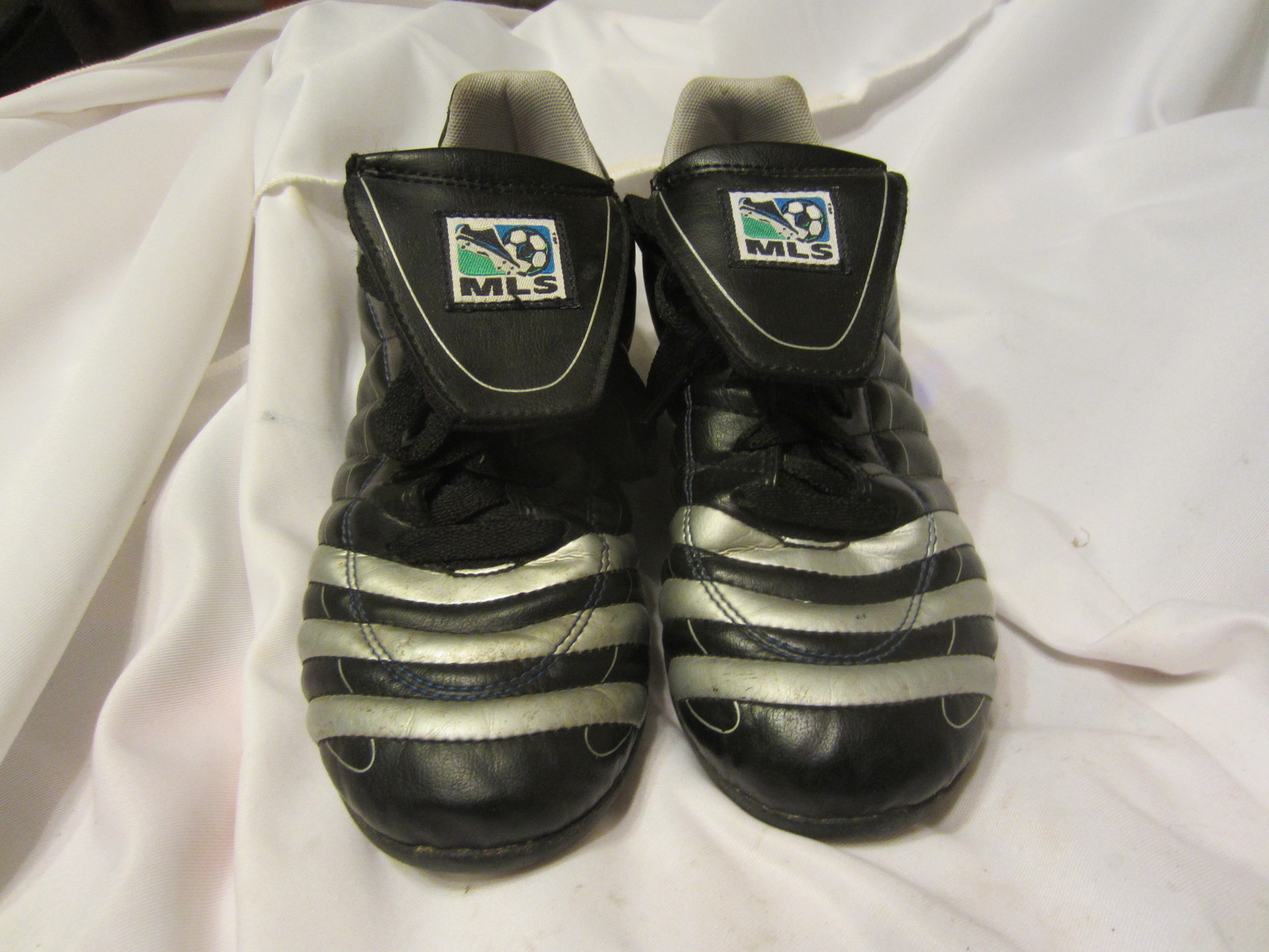 youth size 6 soccer cleats