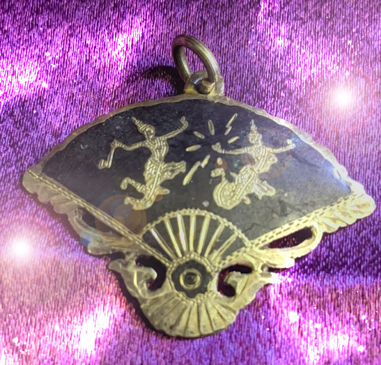 Primary image for HAUNTED SIAM NECKLACE ALL THE LOVE & MONEY YOU DESIRE GOLDEN ROYAL MAGICK