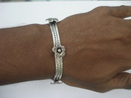S l1600 thumb200
