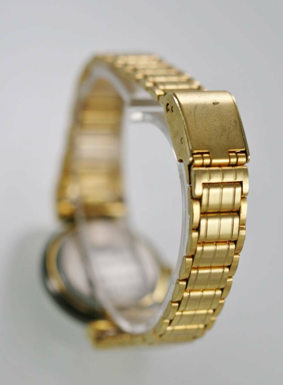 Le Baron Watch Womens White Stainless Steel Gold Battery Water Resistant Quartz Wristwatches