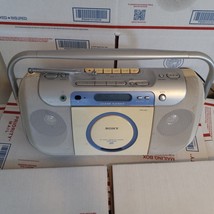 Sony CFD-E100 Portable CD AM/FM Disc Radio Cassette Recorder Player - $49.49