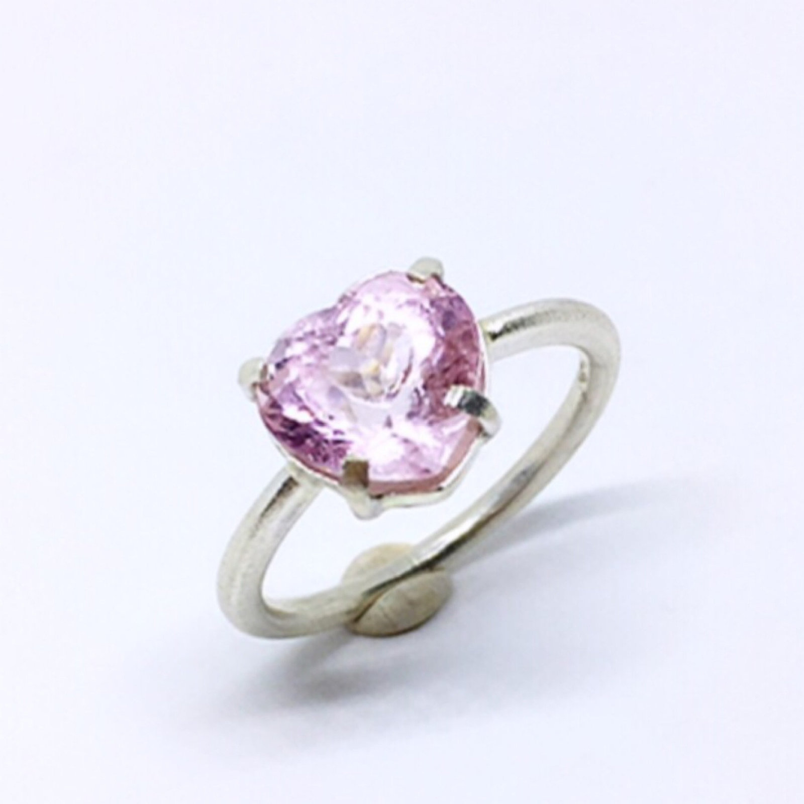 Primary image for Dainty sterling silver ring with a beautiful 3.31 carats Pink Tourmaline