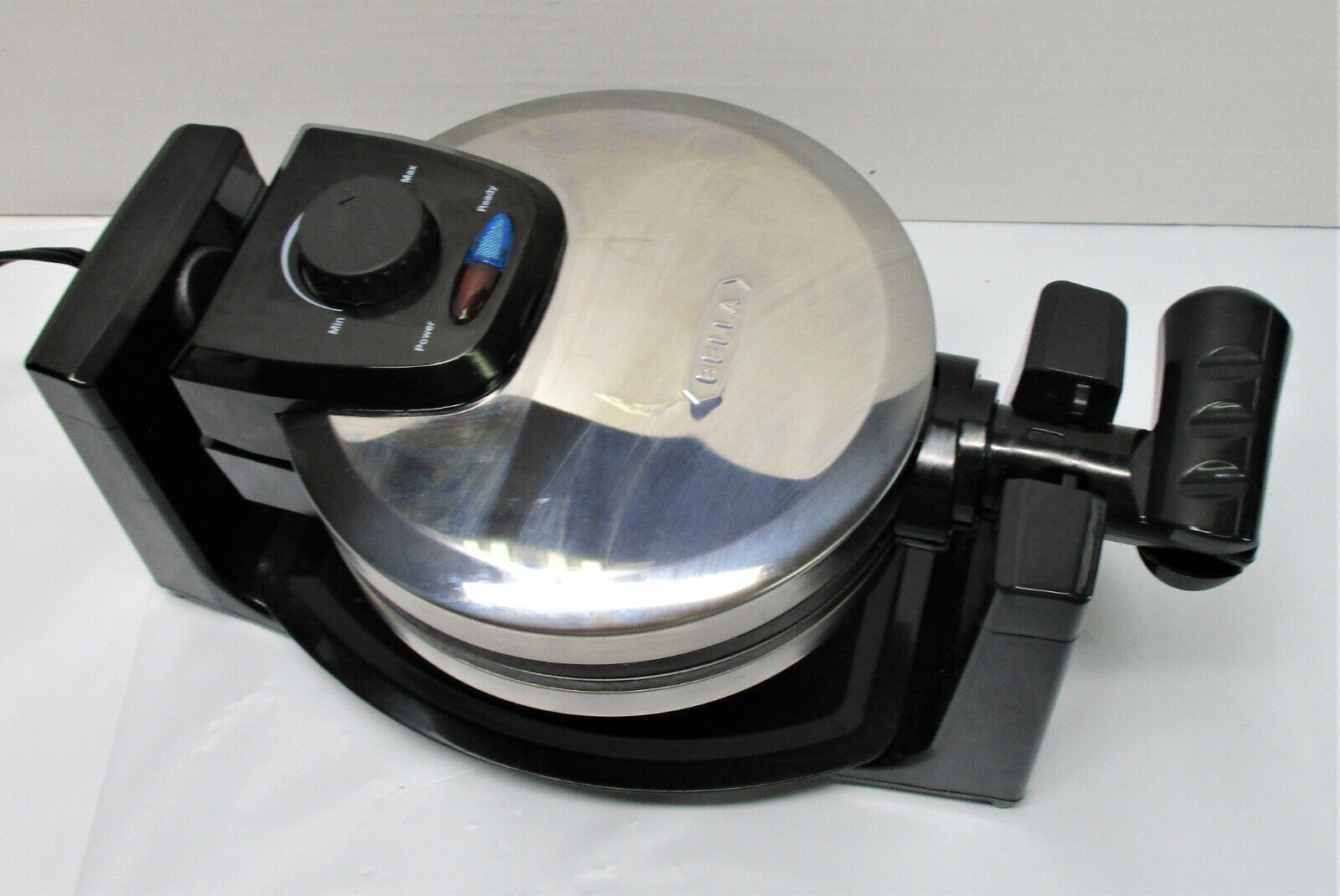 BELLA (13991) Classic Rotating NonStick Belgian Waffle Maker Waffle