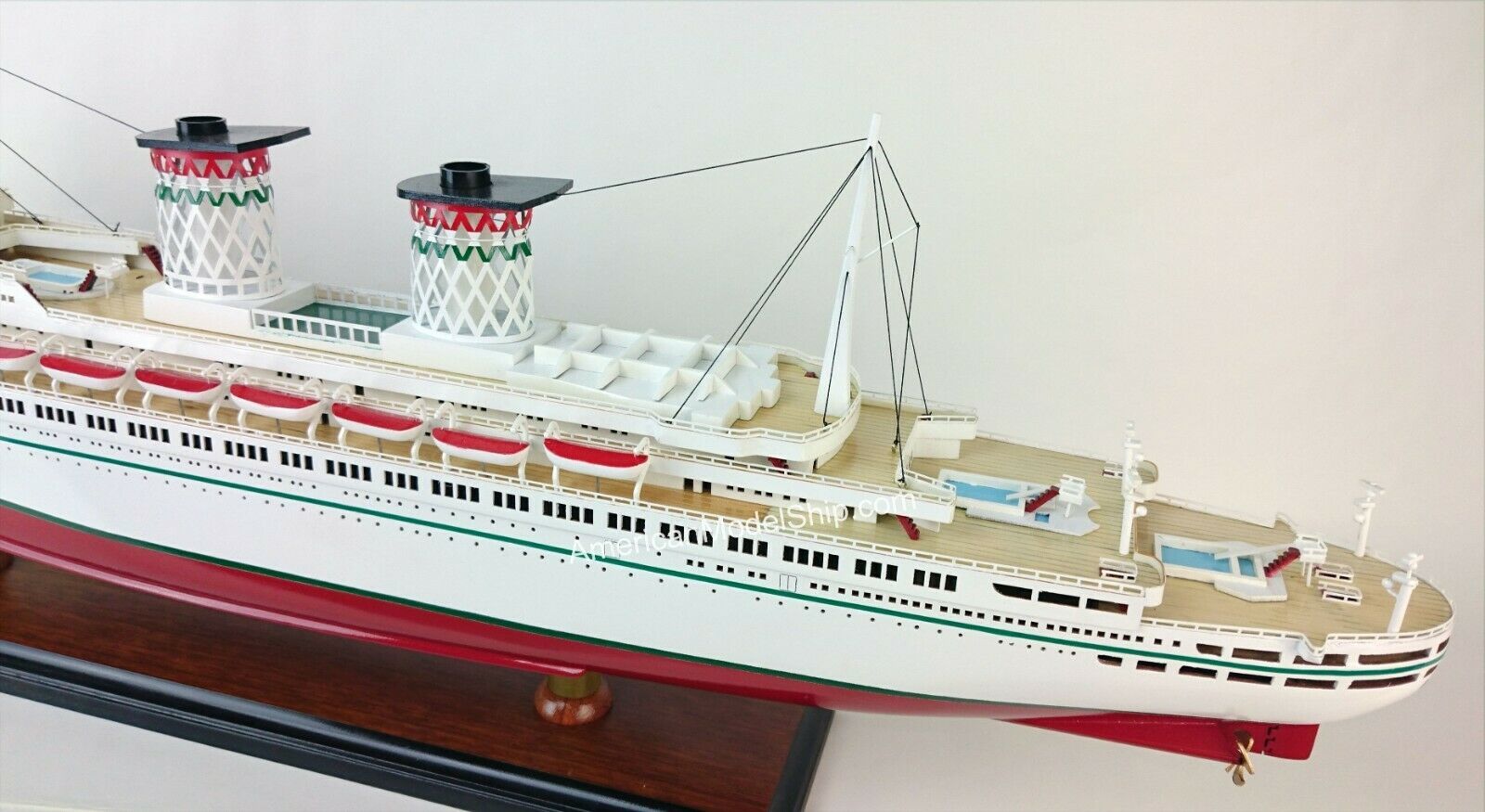 SS Raffaello Italian Cruise Ship Model 34