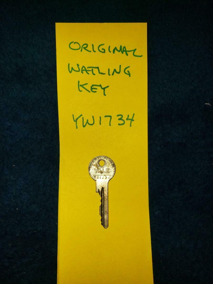 ORIGINAL WATLING KEY YW 1734 FOR AN ANTIQUE SLOT MACHINE KEY FOR LOCK