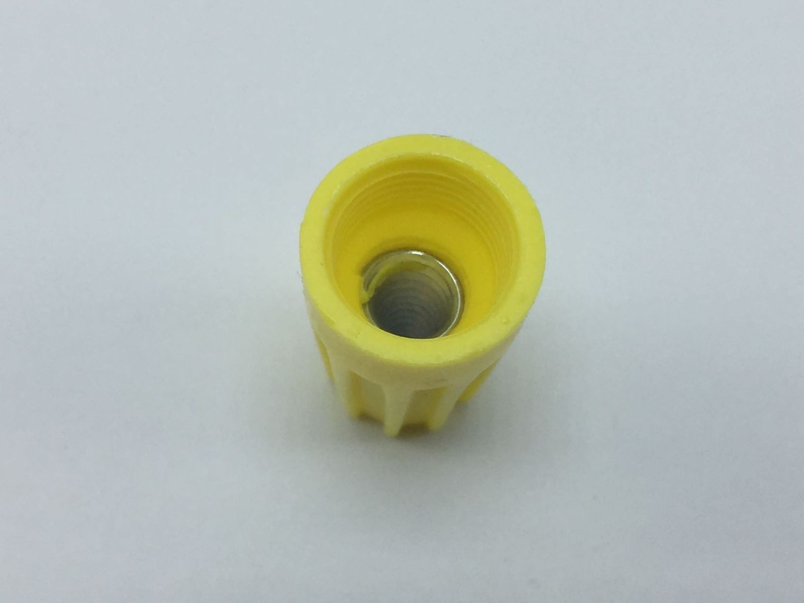 NEW IDEAL 30074 IDEAL WIRENUT 74B WIRE CONNECTOR YELLOW BOX OF 100