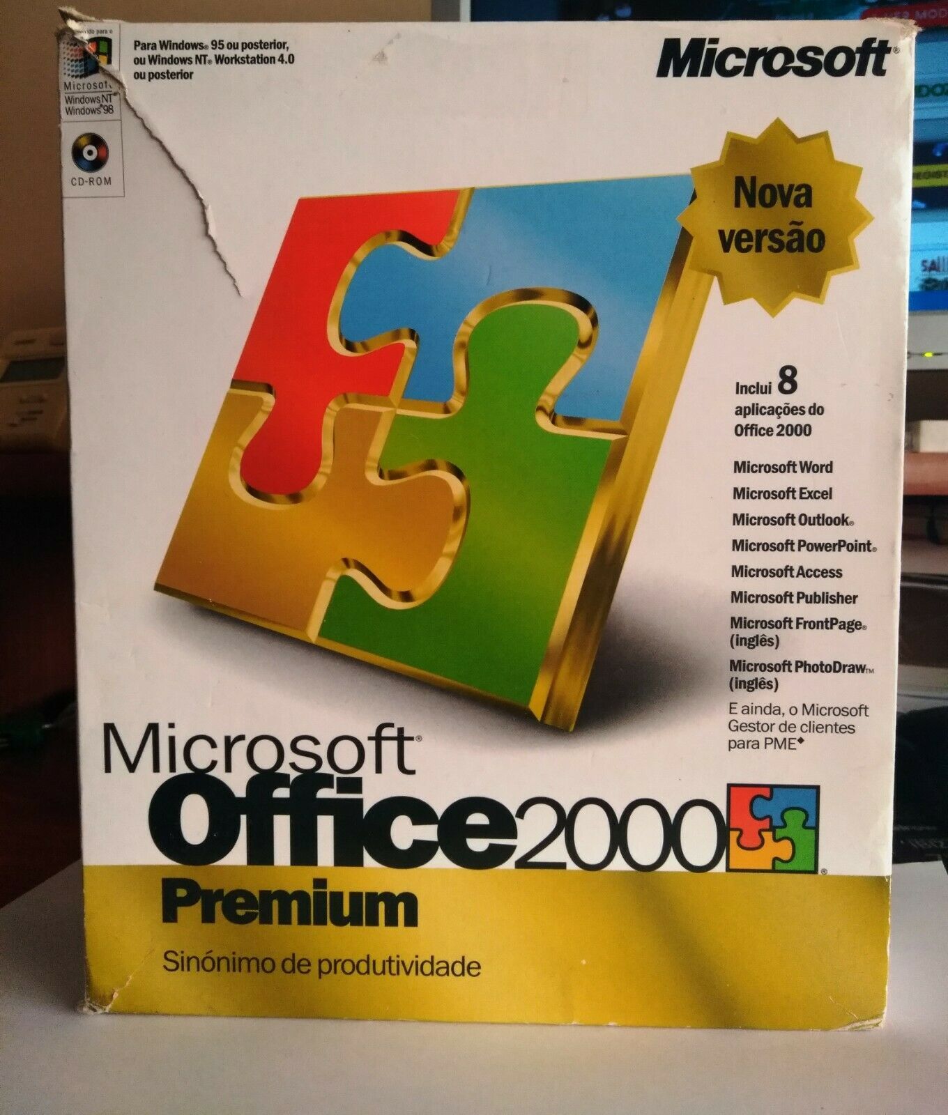 does powerpoint come with office xp pro with frontpage