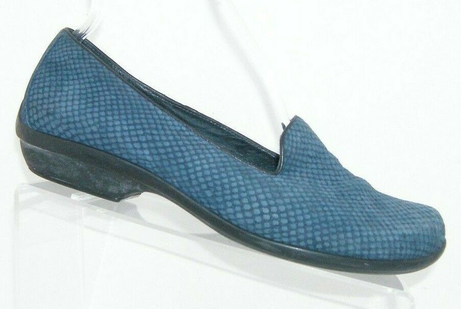 Dansko Olivia blue leather snake print smoking slipper flats 9.5 10 EU 40 - Flats & Oxfords