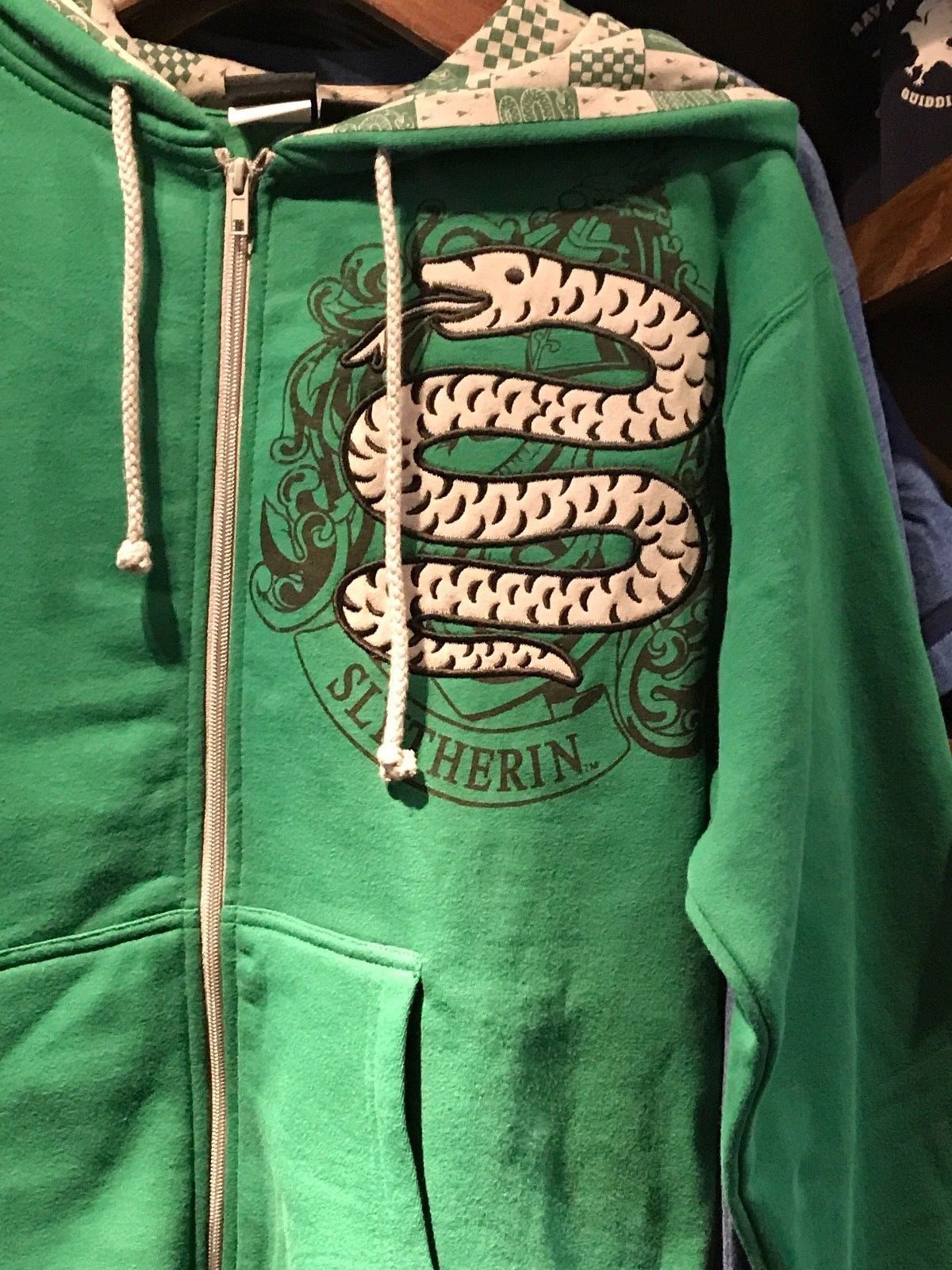 slytherin sweatshirt universal studios