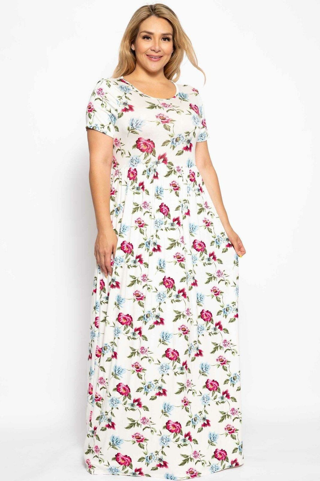 Women's Plus Size Adorable Summer Maxi Dress - Dresses