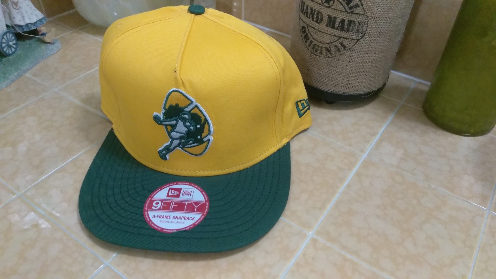 New Era Unisex 9Fifty NFL Green Bay Yellow Green hat cap Snapback M/L ...