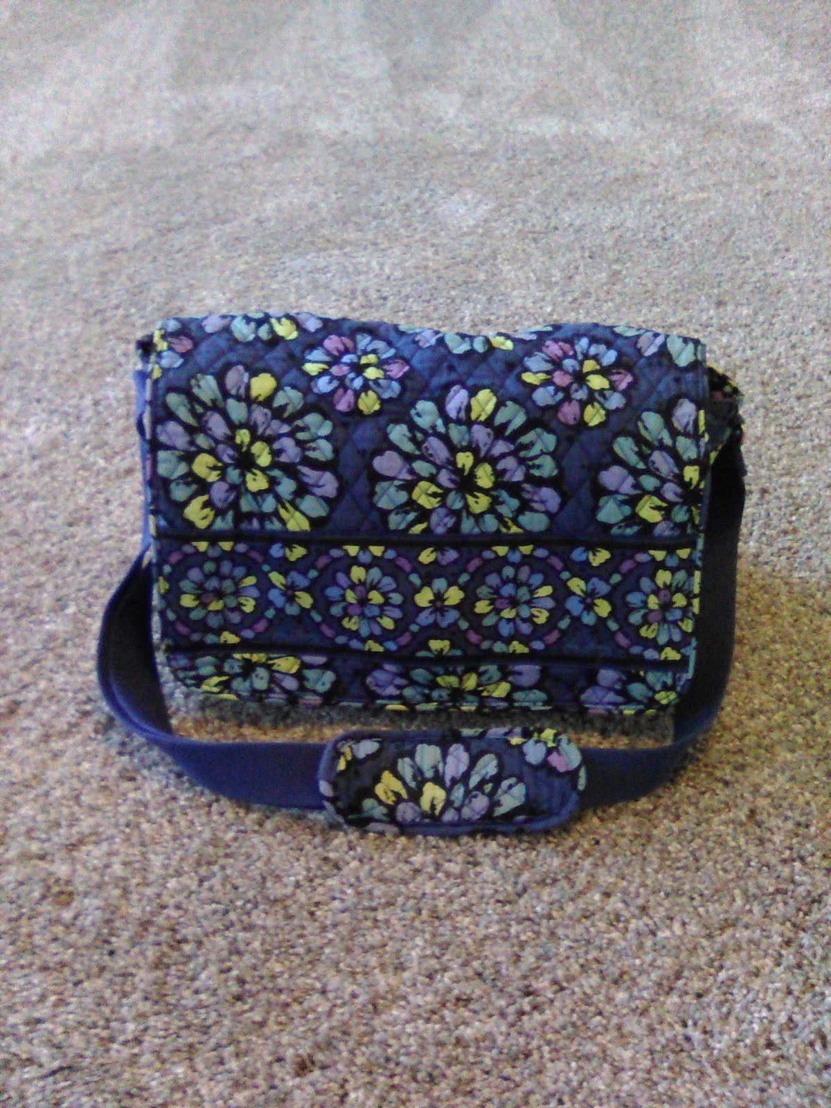 Vera Bradley Large Crossbody Shoulder Bag Handbags & Purses