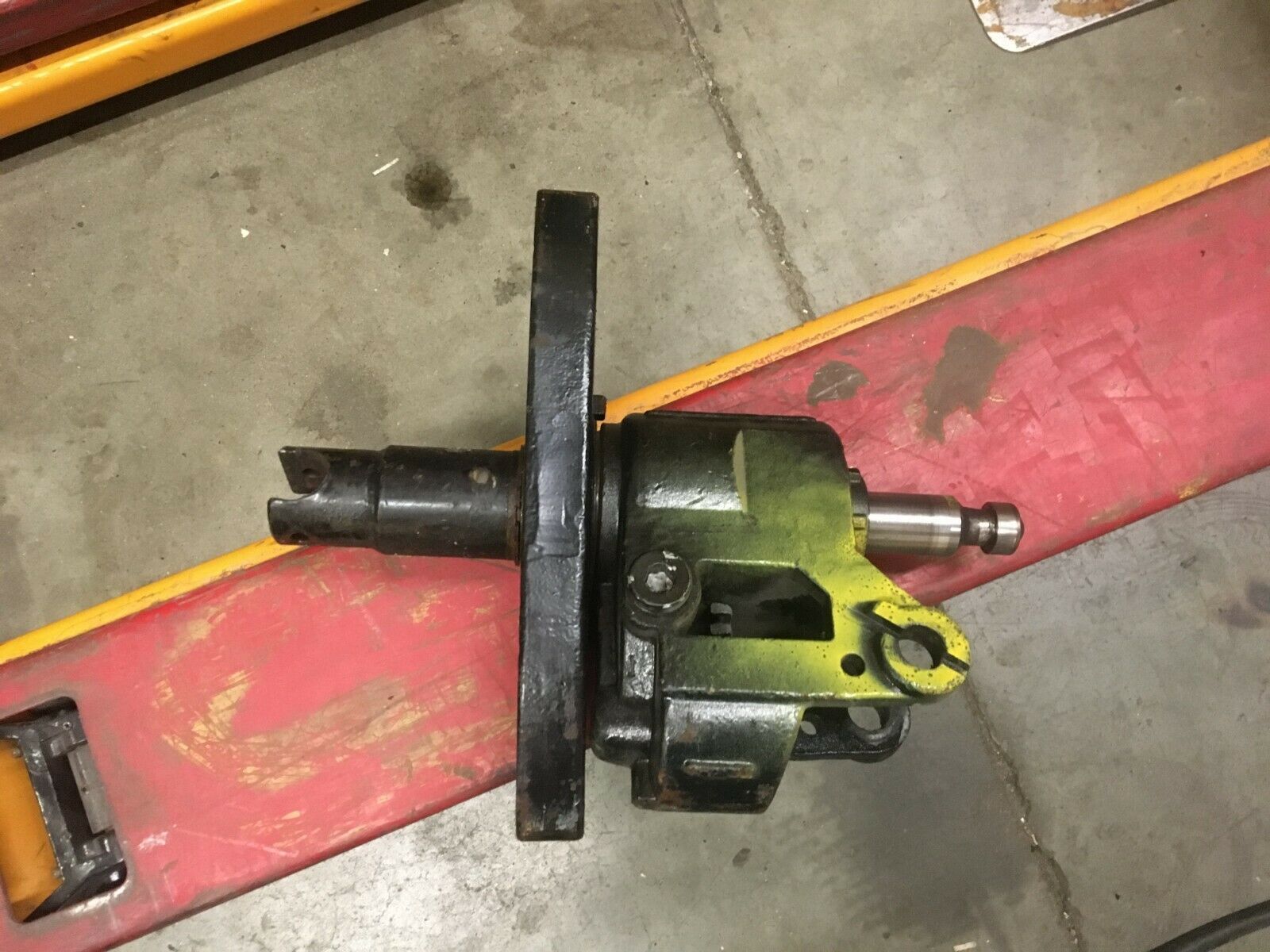 Dayton 9741 Pump Fits Dayton 4YX97 pallet jack Pallet Jacks & Trucks