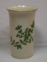 7.5&quot; Lenox Holiday Tall China Vase Holly Berry Christmas Flowers Gold Tr... - $29.99