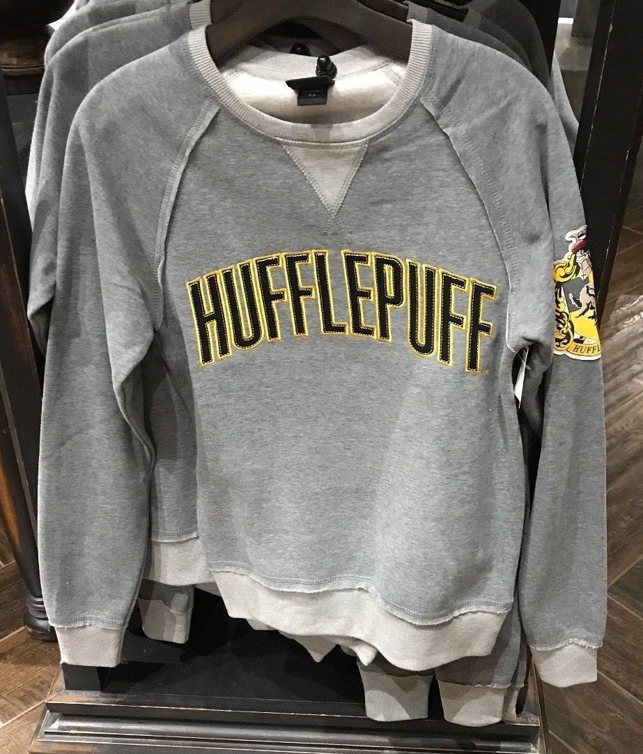 slytherin sweatshirt universal studios