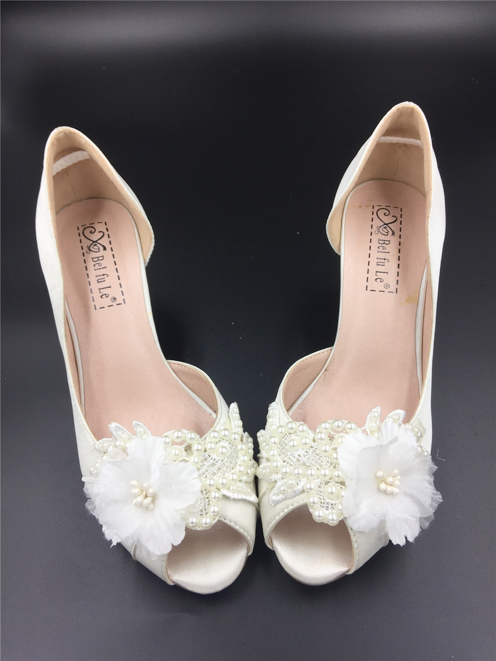 cream kitten heel,ivory lace shoes for wedding,women ivory satin bridal shoes