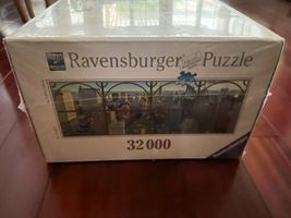New SEALED Ravensburger Puzzle 32000 pcs HUGE New York City Window 17.85’ x 6.3’ image 3