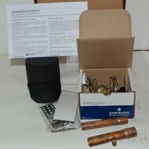 Goodman TX3N4 Expansion Valve Kit With Blanket Seals Bracket Copper Tubing image 3