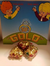 Vintage Lot of 12 Goldtone Metal Rings W/ Stones Vending Machine Toy Pri... - $9.99
