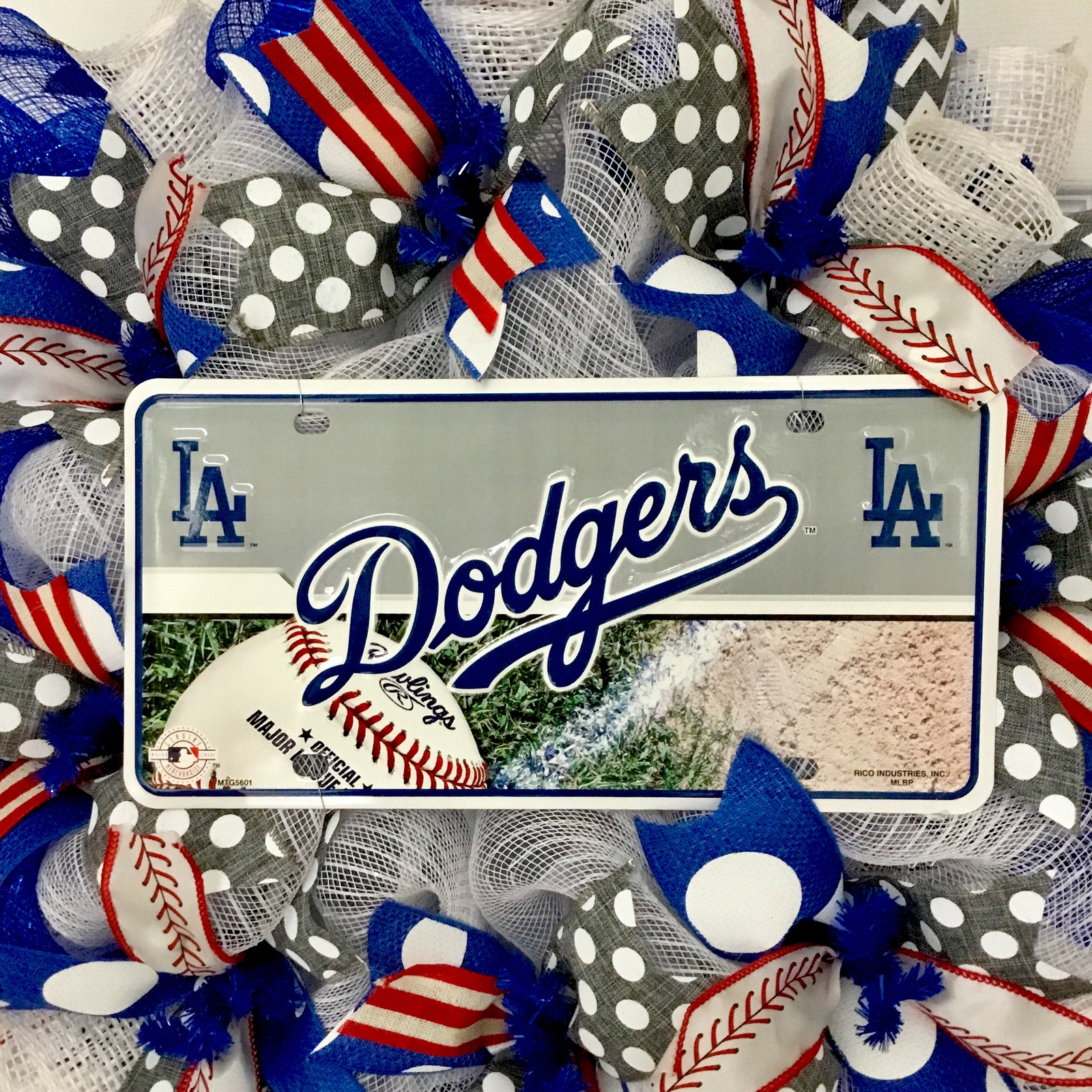 Los Angeles Dodgers Baseball Wreath Handmade Deco Mesh Home Décor