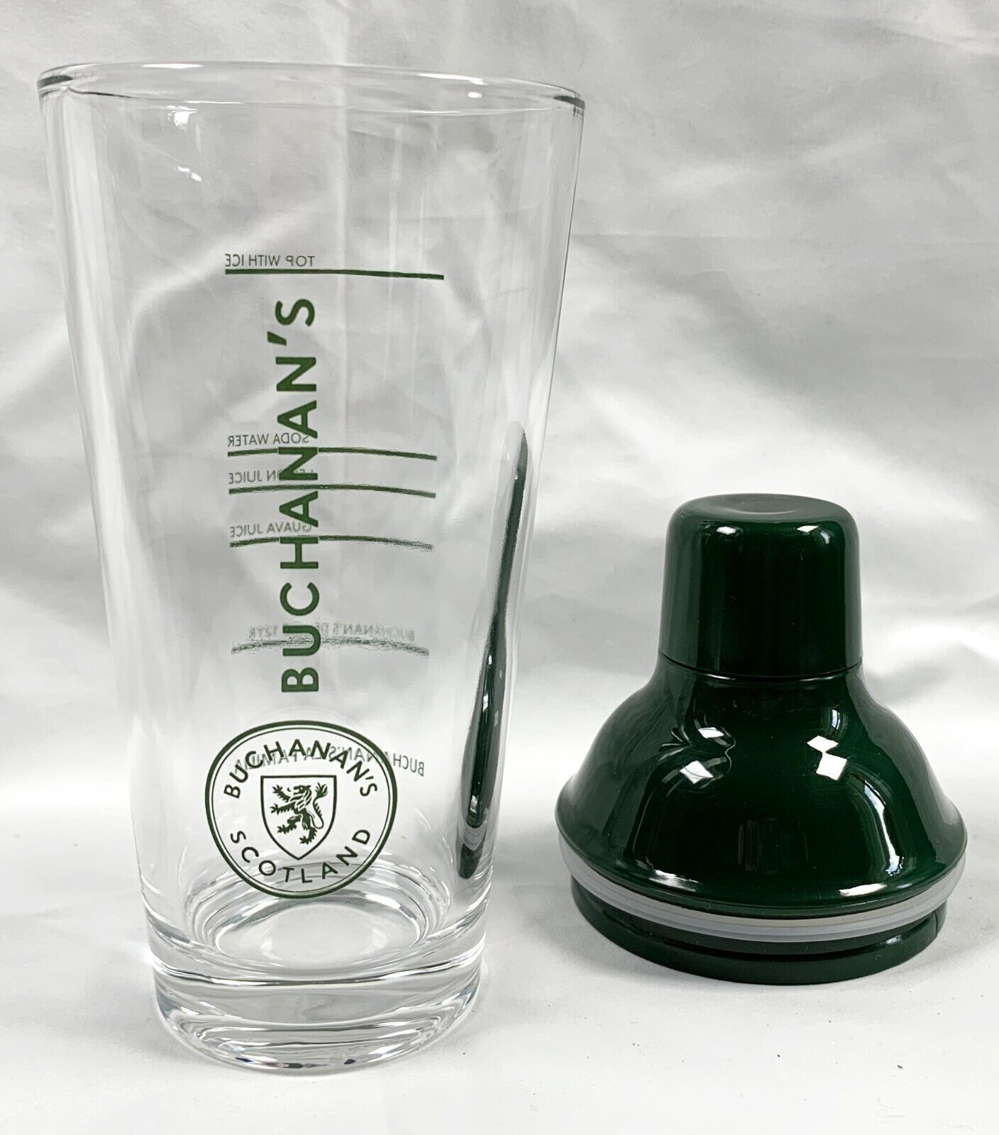New Buchanan's Scotland La Familia Scotch Whisky Glass Cocktail Shaker