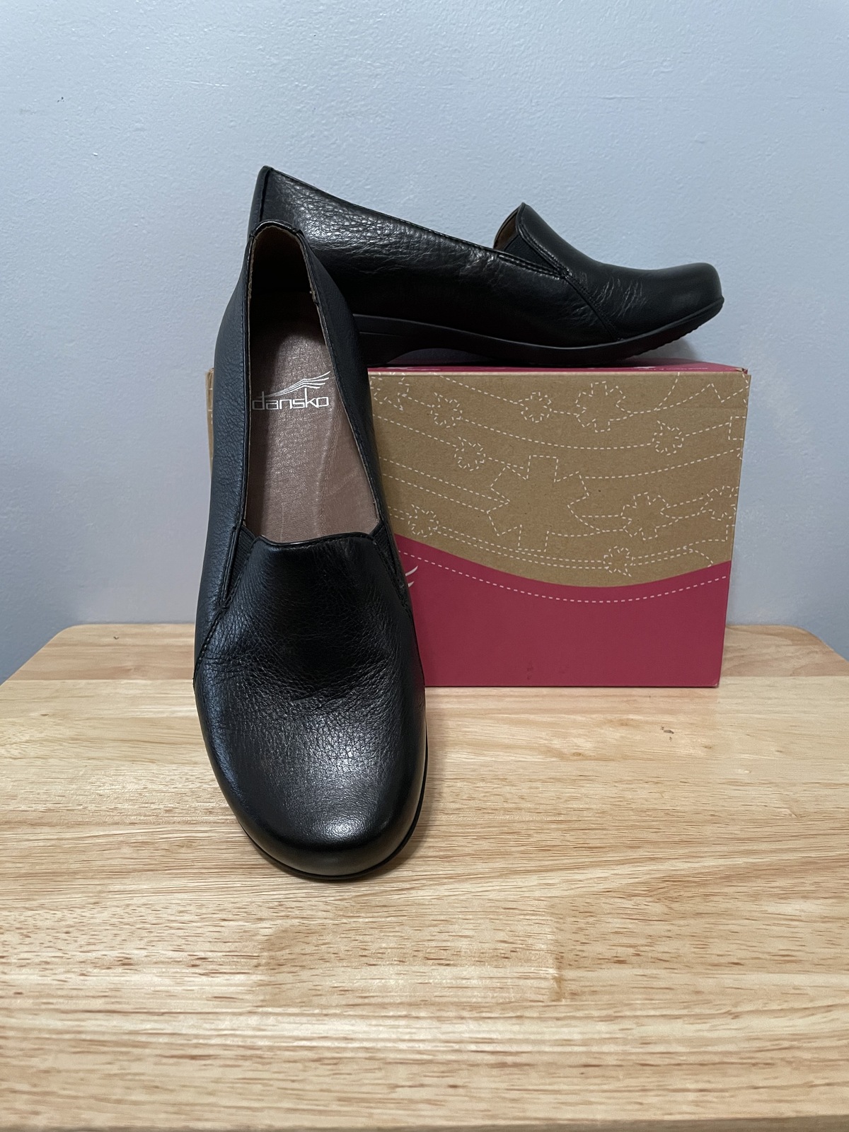 Dansko Farah Milled Nappa Black Flats &amp; Oxfords