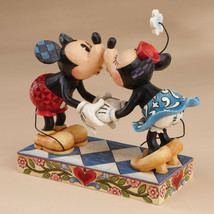 Jim Shore Mickey Mouse and Minnie Mouse Kissing Disney 6.25" High Collectible image 2