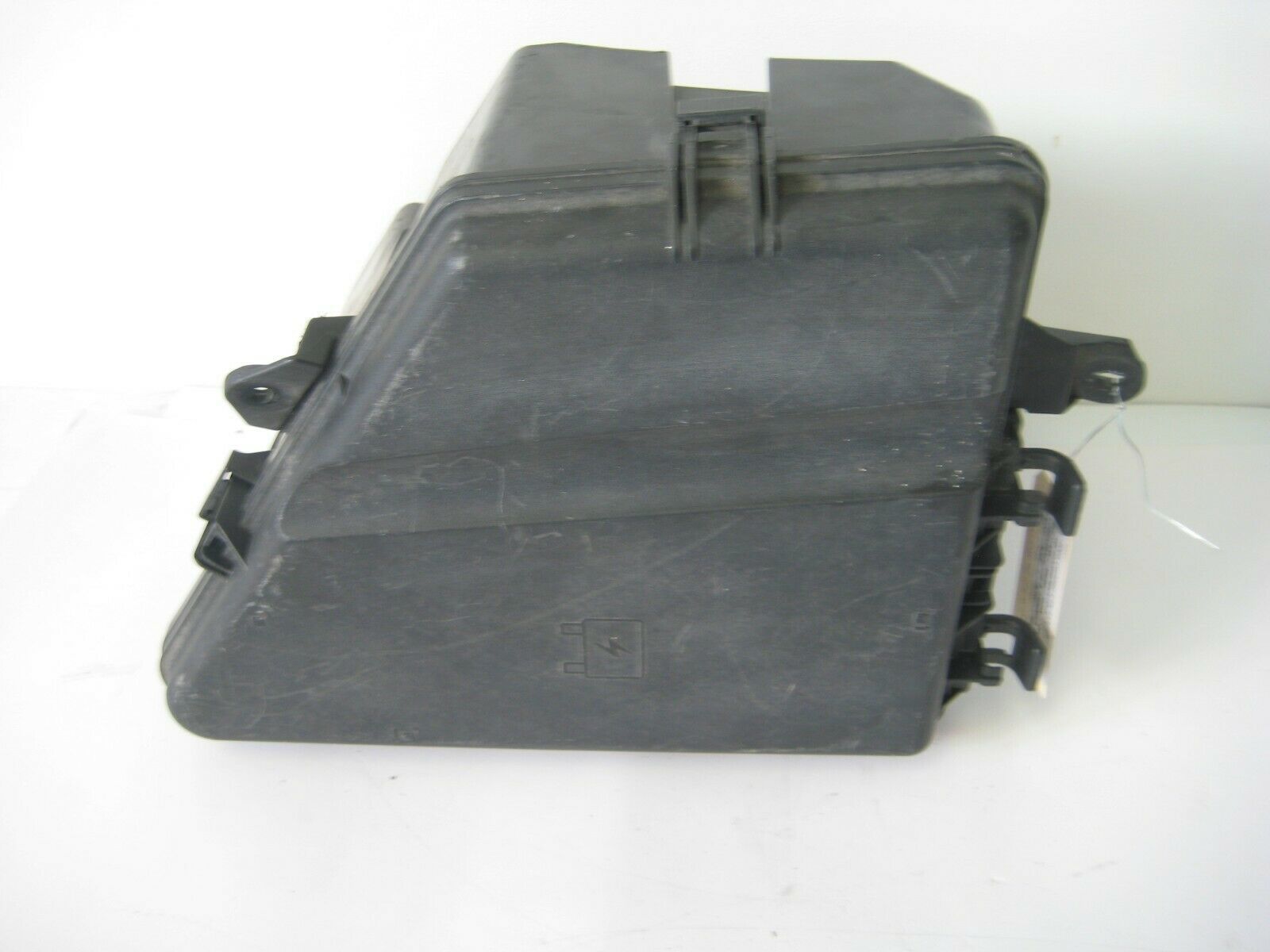 2005 Cadillac CTS Main Engine Under Hood Fuse Box Assembly ... 2005 cadillac cts fuse box 