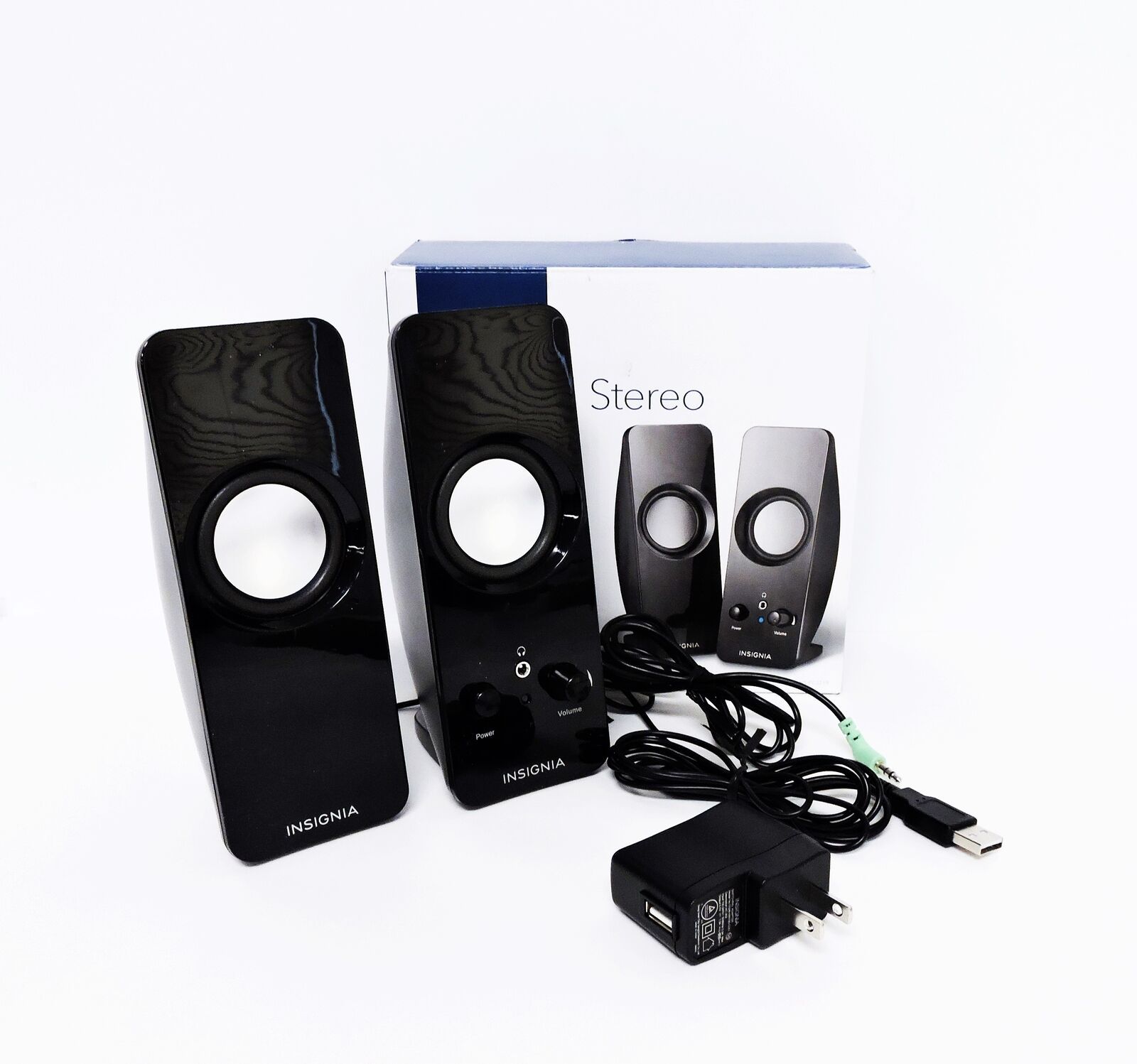 Insignia NSPCS219 Powered Stereo Speakers Computer Speakers