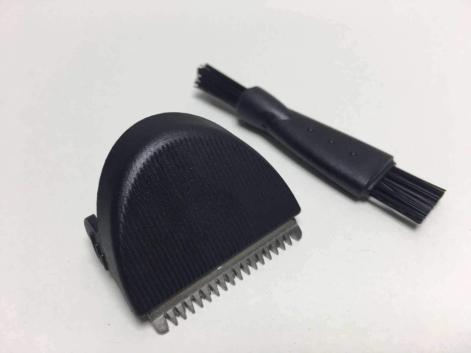 Hair Clipper Trimmer Cutter Blade Razor For Philips COMB 7300 Series QT4070/ 41