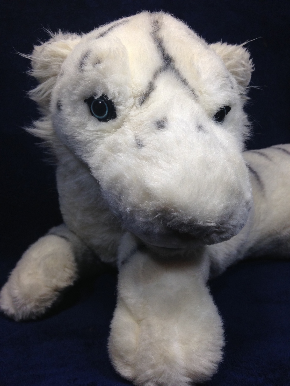 white siberian tiger stuffed animal