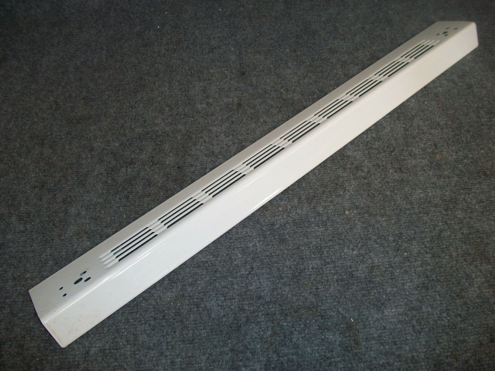 WB36K10212 GE RANGE OVEN VENT TRIM BISQUE Major Appliances Parts