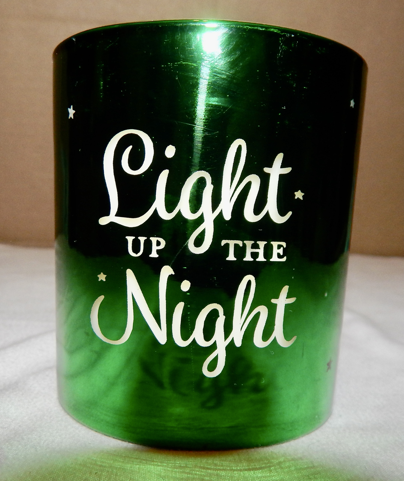 Scented Candle Mistletoe Kisses Light Up The Night Green 2 7/8 x 3 1/4 211R