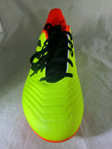 LIONEL MESSI / AUTOGRAPHED ADIDAS PREDATOR YELLOW & BLACK SOCCER CLEAT / COA  image 4