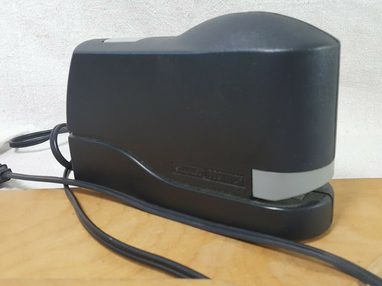 StanleyBostitch Electric Stapler 02210 AntiJam 220 Sheets Staplers