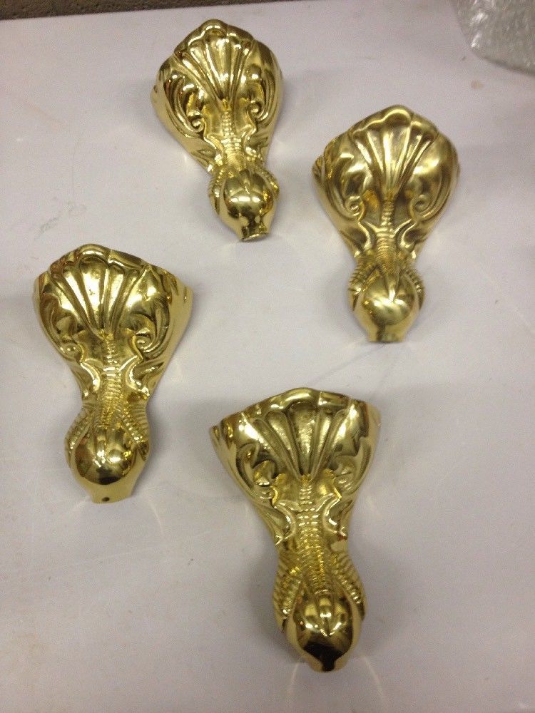Elizabethan Classics Ball & Claw Foot in Polished Brass/gold Tub Feet
