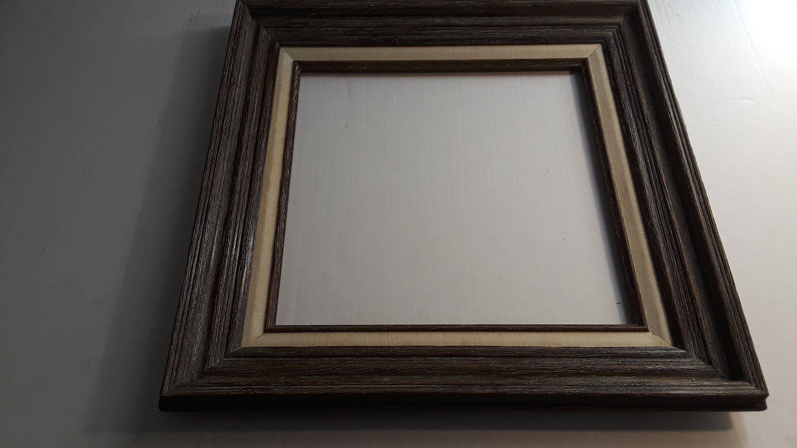 WOOD FRAME, 12