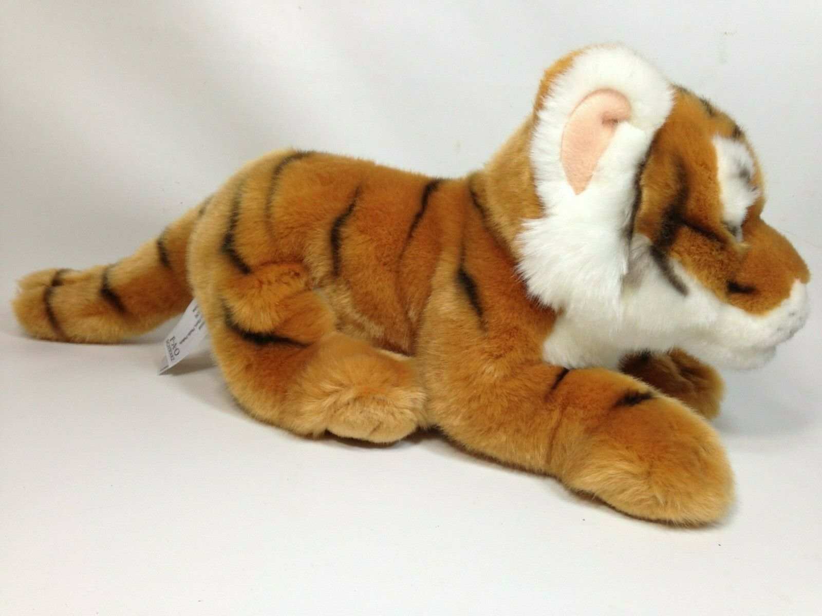 fao schwarz white tiger