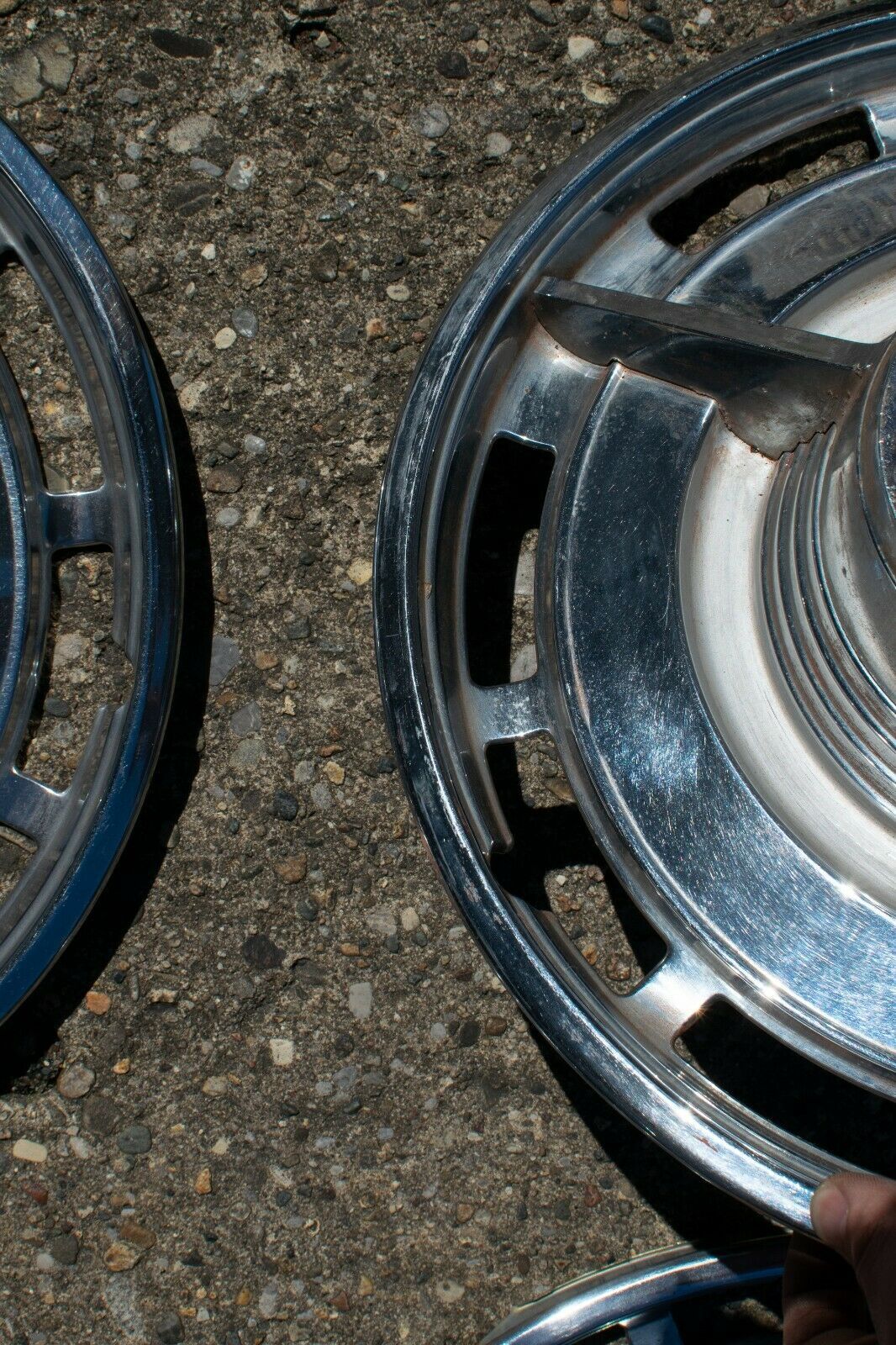 VINTAGE 1964 CHEVY L79 CHEVELLE MALIBU SS 3 BAR SPINNER HUBCAPS WHEEL