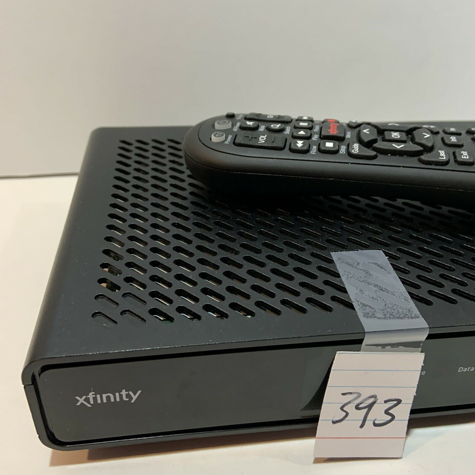 BOX AND REMOTE ONLY/NO CORDS Xfinity Comcast Cable Box Model PR150BNM