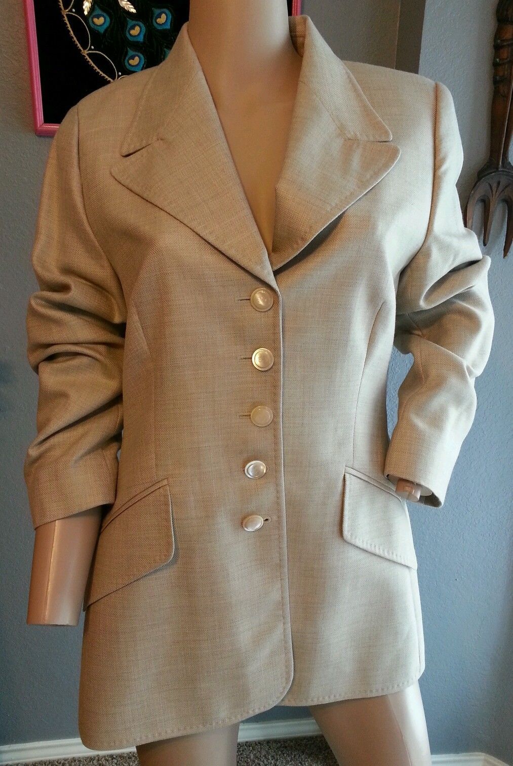 Escada Cashmere Silk Oatmeal Iridescent Button Blazer Jacket 38 Suits
